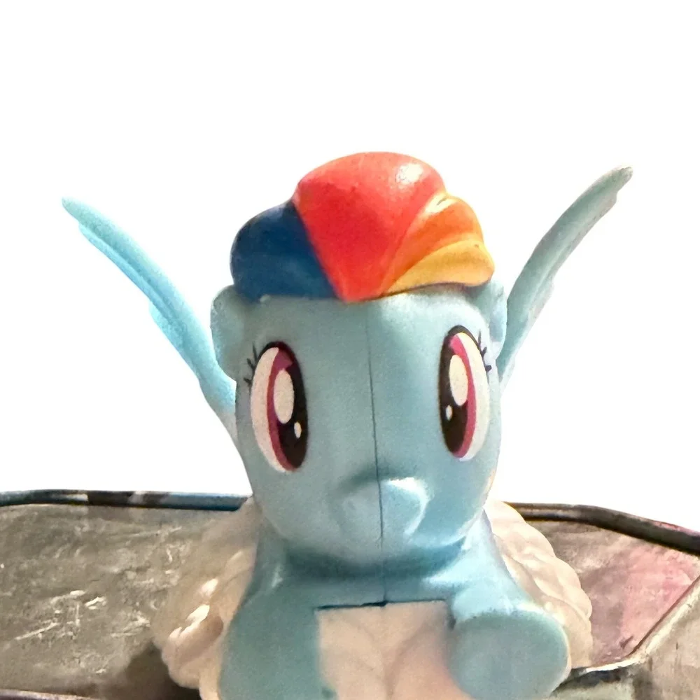 My Little Pony Rainbow Dash Flying Cloud Roller Figure Hasbro 2018 Blue Pegasus‎